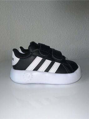 adidas gazelle silver green womens adidas Racer TR x LEGO Shoes Real Magenta 6.5 main image 1